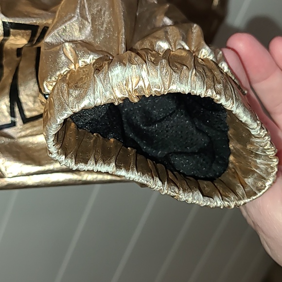 LA Kings NHL Gold Foil Windbreaker Jacket Large Touch Active Alyssa Milano - Picture 5 of 7